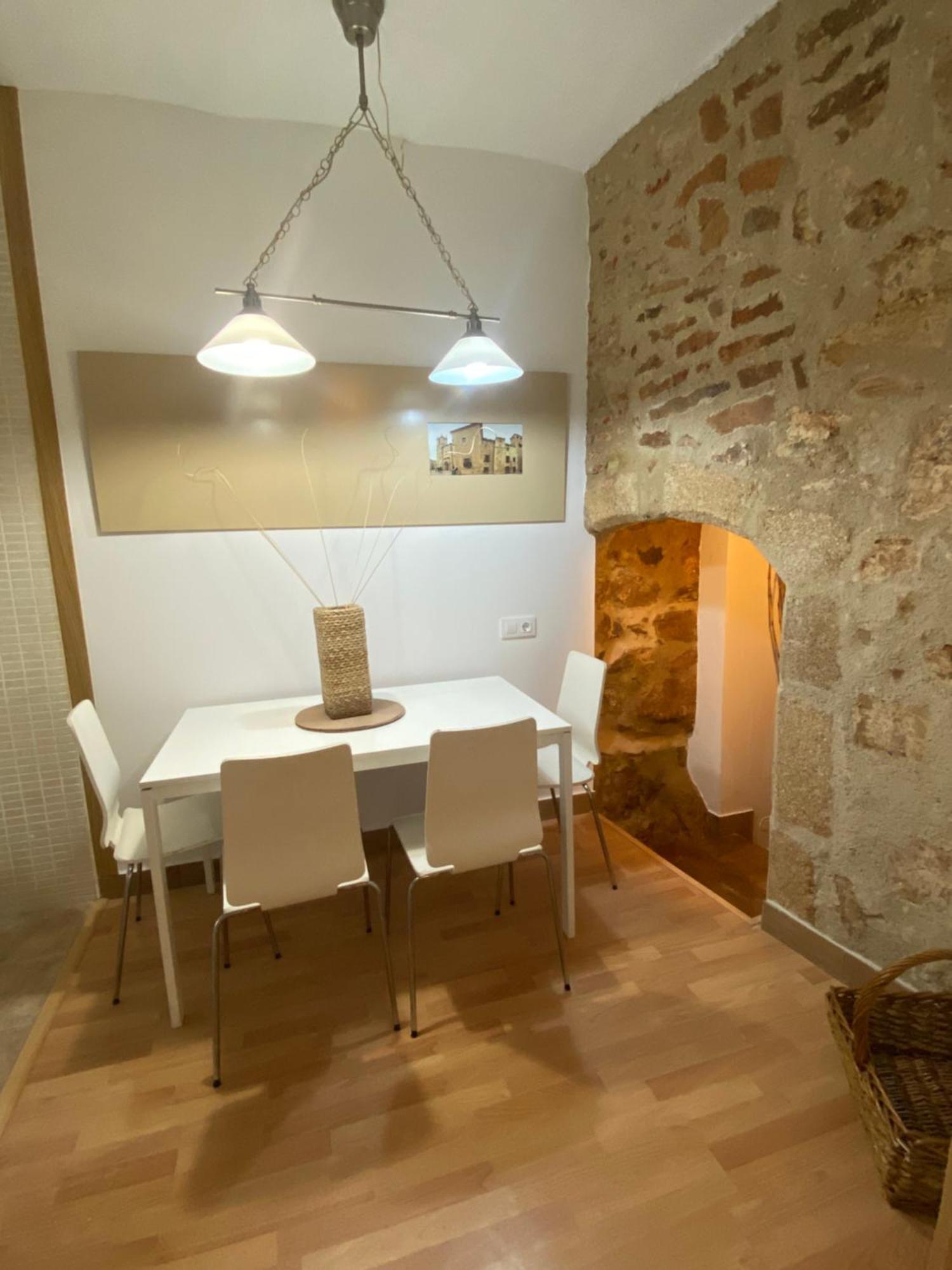 Apartamentos Caces Exteriér fotografie